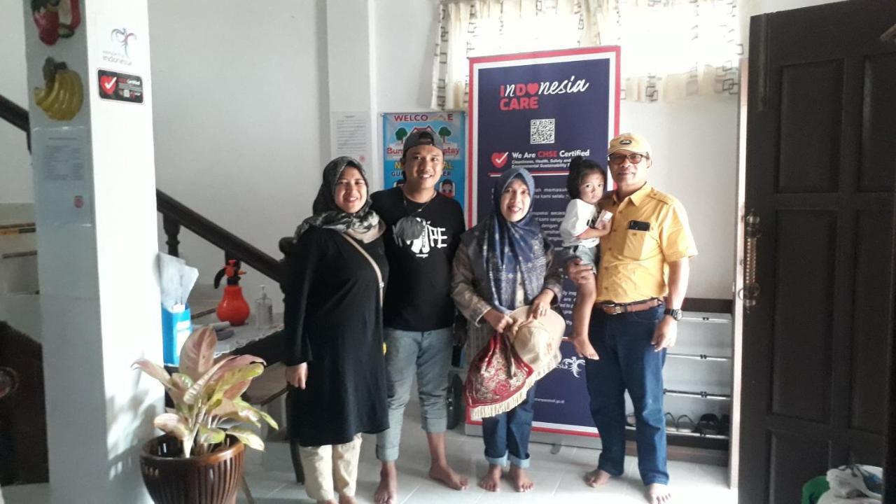 Bumimi Homestay Painan Buitenkant foto