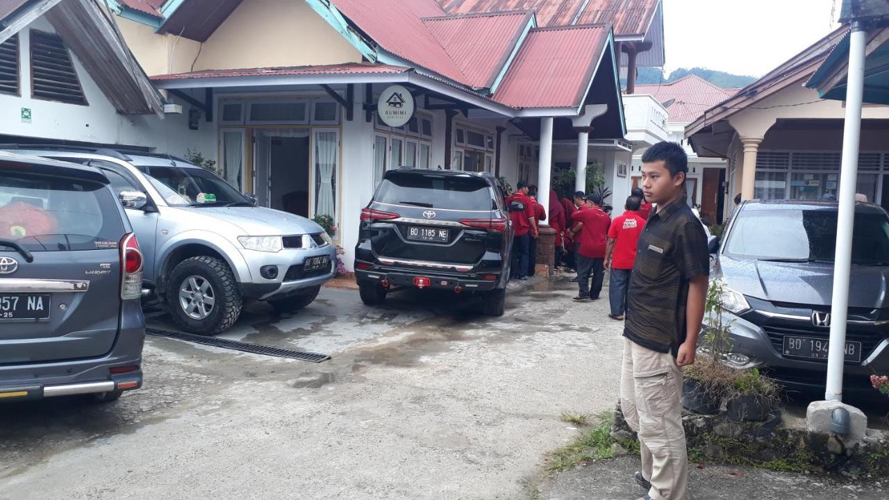 Bumimi Homestay Painan Buitenkant foto