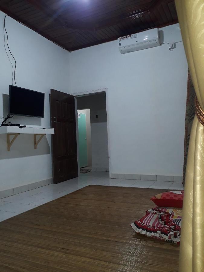 Bumimi Homestay Painan Buitenkant foto