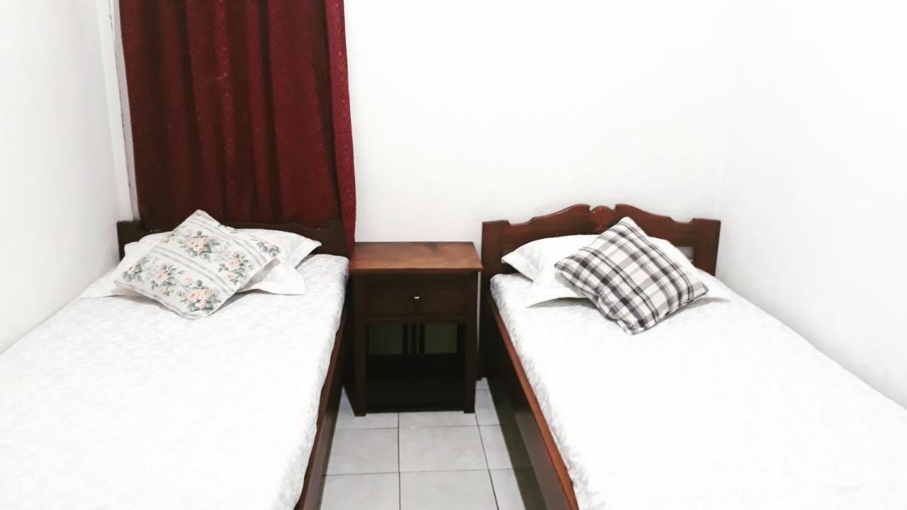 Bumimi Homestay Painan Buitenkant foto