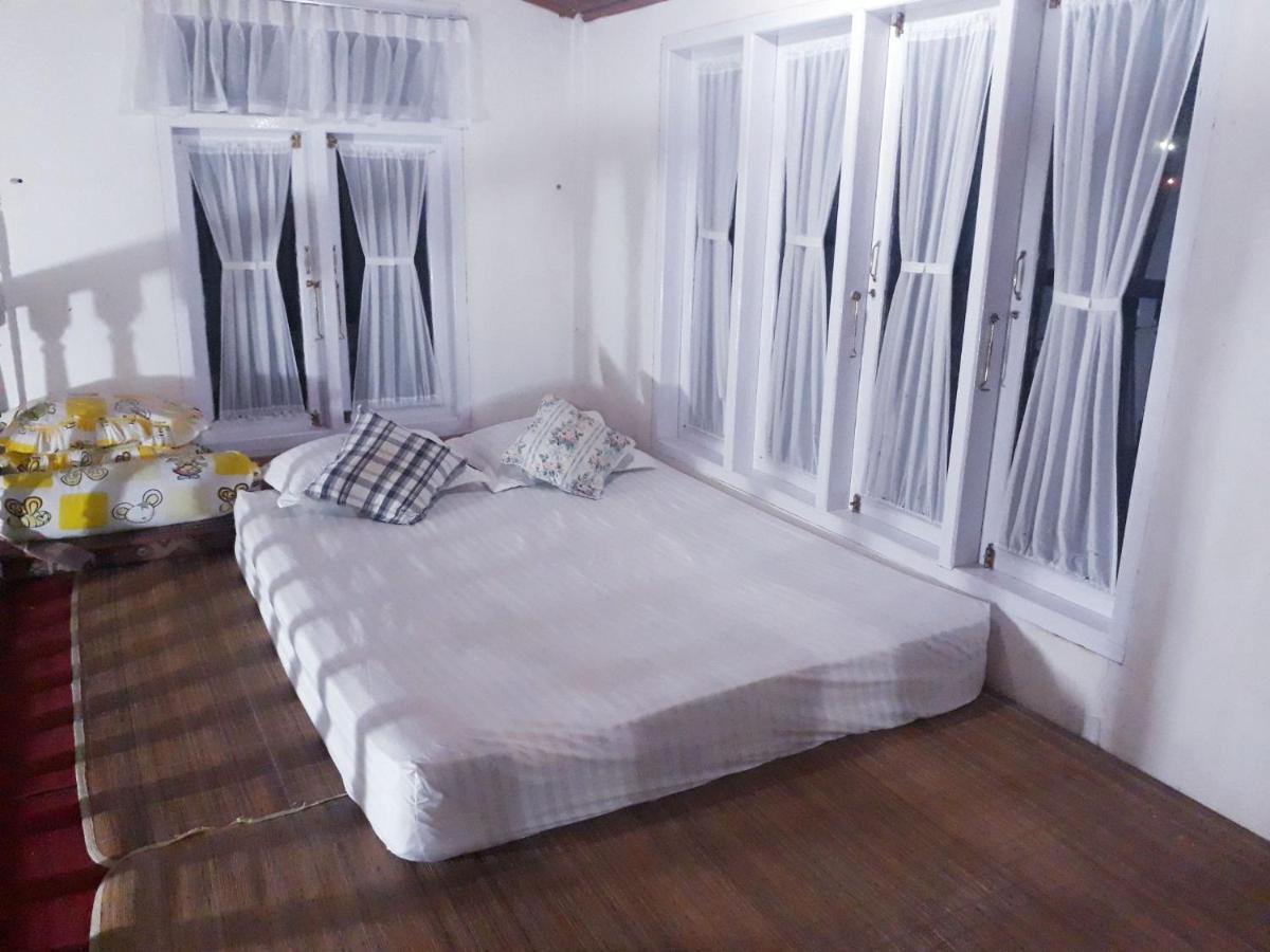 Bumimi Homestay Painan Buitenkant foto